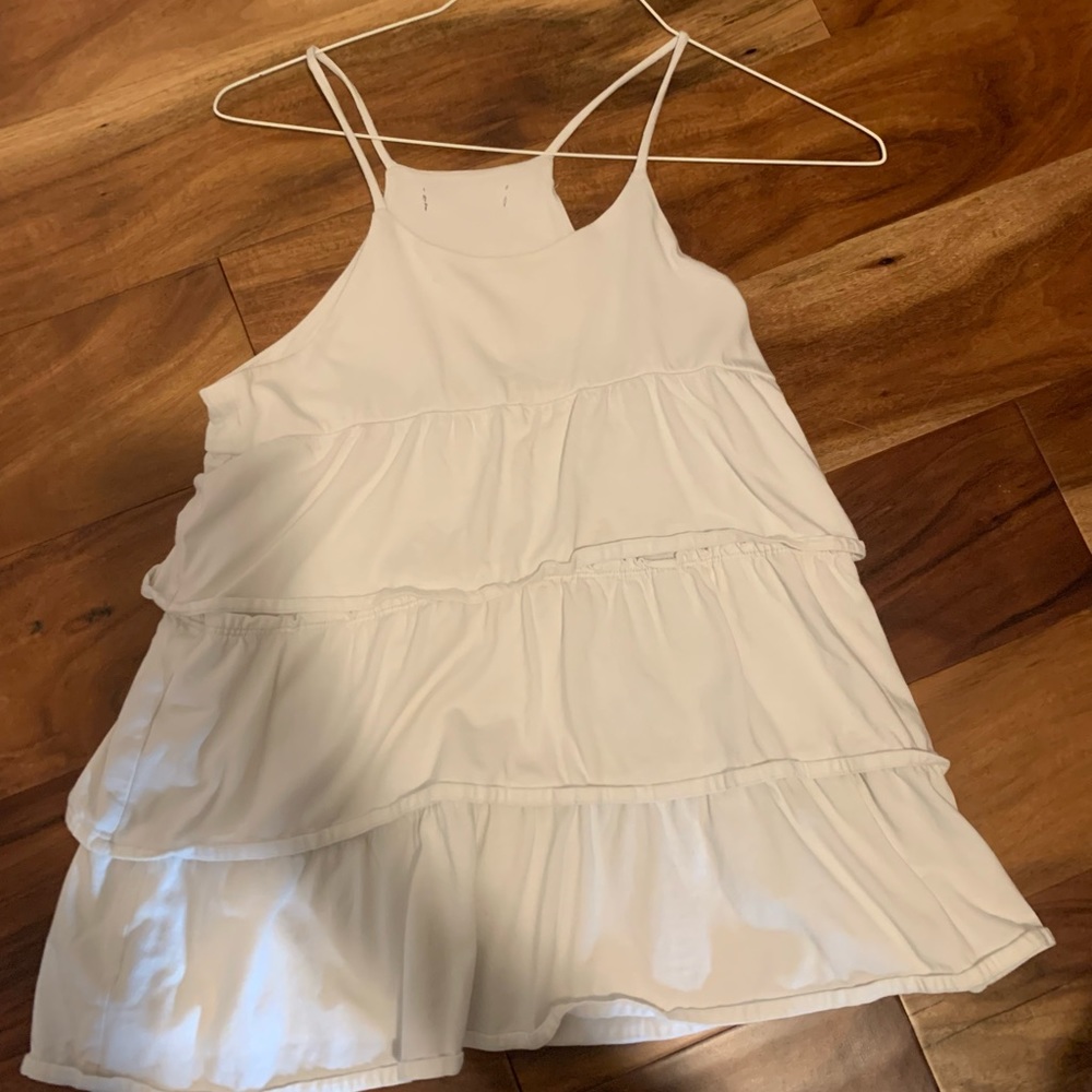 WHITE RUFFLE TANK